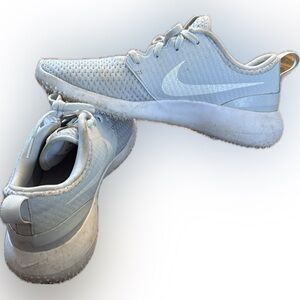 Nike Roshe G golf shoes. Woman’s size 8. Used- good condition